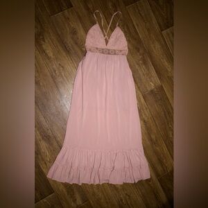 Elegant Pink Lace Maxi Dress